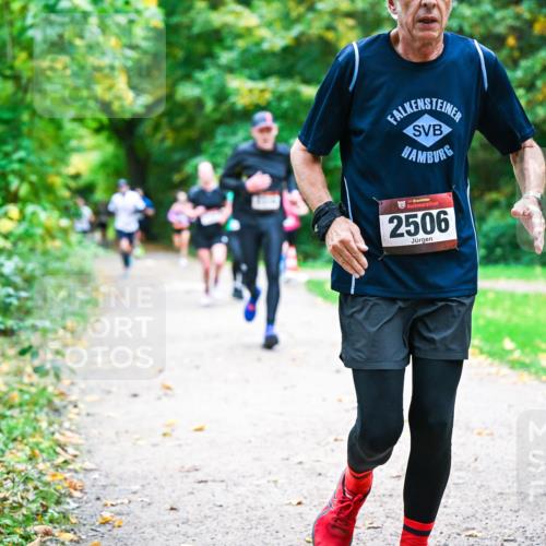 12.10.2025 - Bramfelder Halbmarathon 2025 Dr. Thomas Lammeyer http://msf.ph/oto/9347694 12.10.2025 10:24:43 Laufen 34, 2506 meine-sportfotos.de
