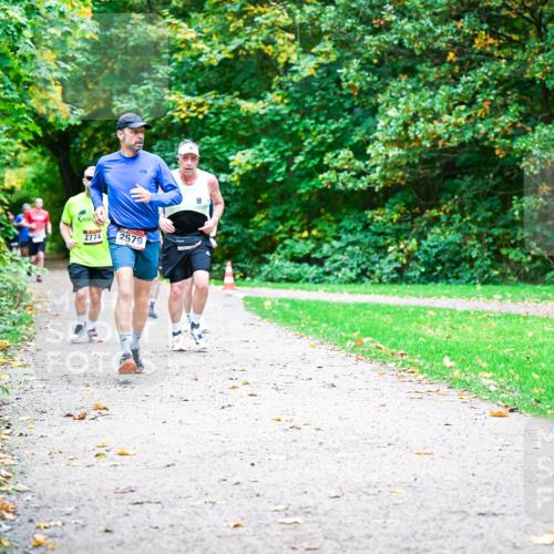 12.10.2025 - Bramfelder Halbmarathon 2025 Dr. Thomas Lammeyer http://msf.ph/oto/9348243 12.10.2025 10:26:34 Laufen 2774, 2579 meine-sportfotos.de