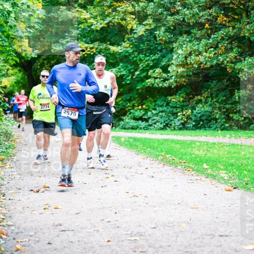 12.10.2025 - Bramfelder Halbmarathon 2025 Dr. Thomas Lammeyer http://msf.ph/oto/9348247 12.10.2025 10:26:35 Laufen 2774, 2579 meine-sportfotos.de