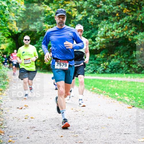 12.10.2025 - Bramfelder Halbmarathon 2025 Dr. Thomas Lammeyer http://msf.ph/oto/9348254 12.10.2025 10:26:36 Laufen 2774, 2579 meine-sportfotos.de