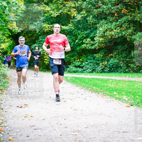 12.10.2025 - Bramfelder Halbmarathon 2025 Dr. Thomas Lammeyer http://msf.ph/oto/9348292 12.10.2025 10:26:43 Laufen 2991, 2366, 2776 meine-sportfotos.de