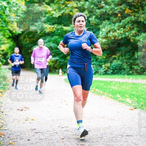 12.10.2025 - Bramfelder Halbmarathon 2025 Dr. Thomas Lammeyer http://msf.ph/oto/9348354 12.10.2025 10:26:56 Laufen 361 meine-sportfotos.de