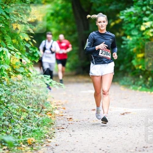 12.10.2025 - Bramfelder Halbmarathon 2025 Dr. Thomas Lammeyer http://msf.ph/oto/9348391 12.10.2025 10:27:12 Laufen 2384 meine-sportfotos.de