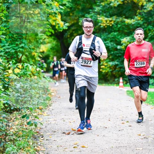 12.10.2025 - Bramfelder Halbmarathon 2025 Dr. Thomas Lammeyer http://msf.ph/oto/9348449 12.10.2025 10:27:23 Laufen 2927, 2289 meine-sportfotos.de