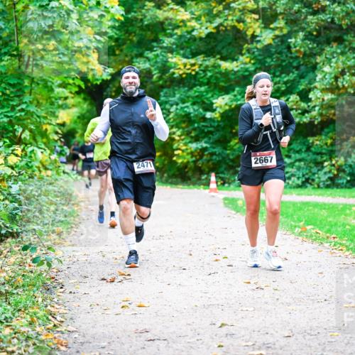 12.10.2025 - Bramfelder Halbmarathon 2025 Dr. Thomas Lammeyer http://msf.ph/oto/9348504 12.10.2025 10:27:35 Laufen 2471, 2667 meine-sportfotos.de