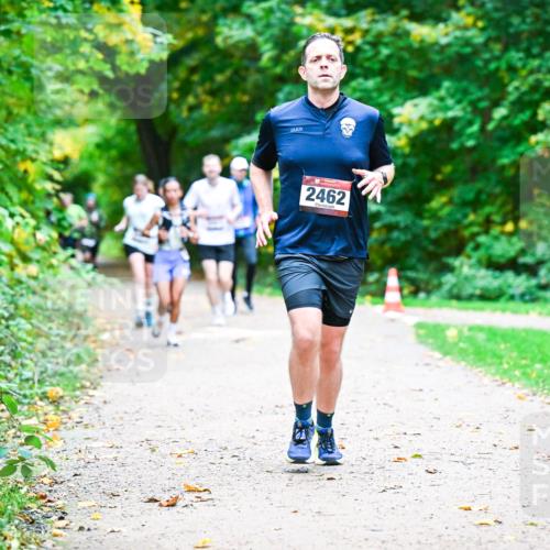 12.10.2025 - Bramfelder Halbmarathon 2025 Dr. Thomas Lammeyer http://msf.ph/oto/9348662 12.10.2025 10:28:07 Laufen 2462 meine-sportfotos.de