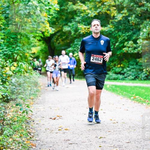 12.10.2025 - Bramfelder Halbmarathon 2025 Dr. Thomas Lammeyer http://msf.ph/oto/9348667 12.10.2025 10:28:08 Laufen 2462 meine-sportfotos.de