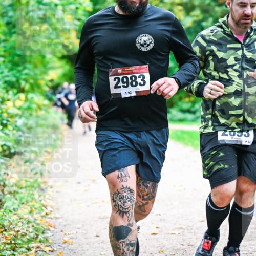 12.10.2025 - Bramfelder Halbmarathon 2025 Dr. Thomas Lammeyer http://msf.ph/oto/9348740 12.10.2025 10:28:24 Laufen 34, 2983, 92, 2033, 93 meine-sportfotos.de