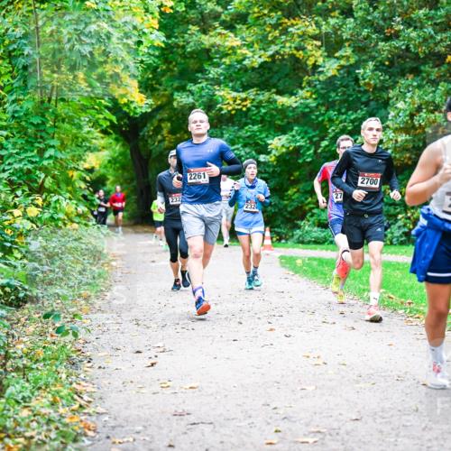 12.10.2025 - Bramfelder Halbmarathon 2025 Dr. Thomas Lammeyer http://msf.ph/oto/9348836 12.10.2025 10:28:44 Laufen 232, 2261, 232, 27, 2700, 2410 meine-sportfotos.de