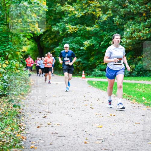 12.10.2025 - Bramfelder Halbmarathon 2025 Dr. Thomas Lammeyer http://msf.ph/oto/9349008 12.10.2025 10:29:20 Laufen 2194, 2968 meine-sportfotos.de