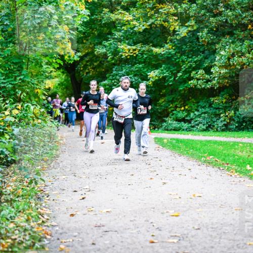 12.10.2025 - Bramfelder Halbmarathon 2025 Dr. Thomas Lammeyer http://msf.ph/oto/9349084 12.10.2025 10:29:36 Laufen 2815, 2263, 2360, 17 meine-sportfotos.de