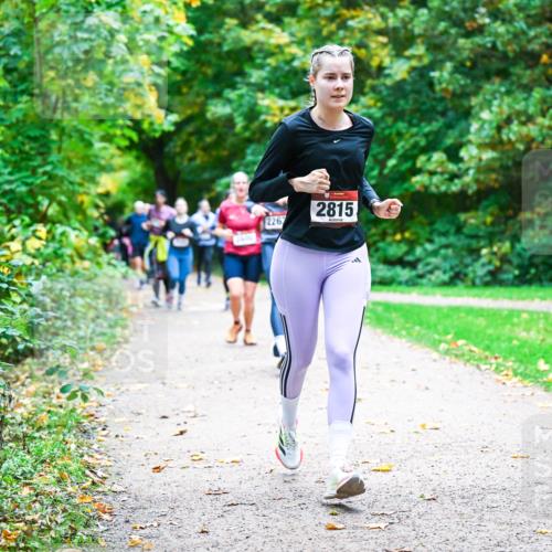 12.10.2025 - Bramfelder Halbmarathon 2025 Dr. Thomas Lammeyer http://msf.ph/oto/9349115 12.10.2025 10:29:41 Laufen 226, 2815 meine-sportfotos.de
