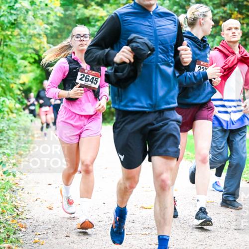 12.10.2025 - Bramfelder Halbmarathon 2025 Dr. Thomas Lammeyer http://msf.ph/oto/9349181 12.10.2025 10:29:52 Laufen 2645, 220 meine-sportfotos.de