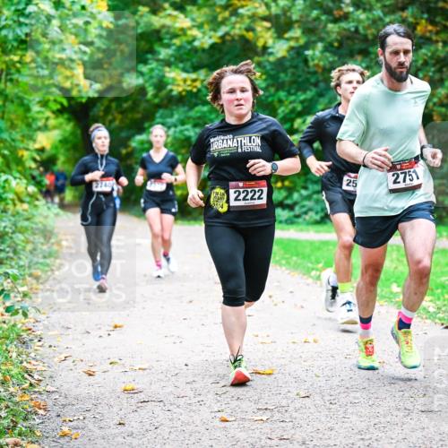 12.10.2025 - Bramfelder Halbmarathon 2025 Dr. Thomas Lammeyer http://msf.ph/oto/9349268 12.10.2025 10:30:09 Laufen 2222, 25, 2751, 2740, 2014 meine-sportfotos.de