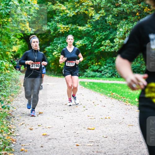 12.10.2025 - Bramfelder Halbmarathon 2025 Dr. Thomas Lammeyer http://msf.ph/oto/9349274 12.10.2025 10:30:10 Laufen 2370, 2740, 222 meine-sportfotos.de