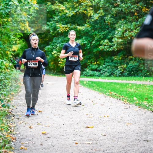 12.10.2025 - Bramfelder Halbmarathon 2025 Dr. Thomas Lammeyer http://msf.ph/oto/9349275 12.10.2025 10:30:10 Laufen 2740, 2370 meine-sportfotos.de