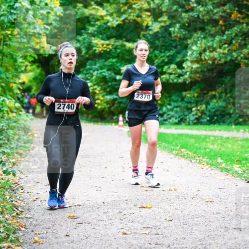 12.10.2025 - Bramfelder Halbmarathon 2025 Dr. Thomas Lammeyer http://msf.ph/oto/9349280 12.10.2025 10:30:11 Laufen 2370, 2740 meine-sportfotos.de