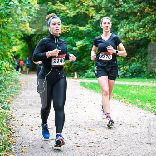 12.10.2025 - Bramfelder Halbmarathon 2025 Dr. Thomas Lammeyer http://msf.ph/oto/9349283 12.10.2025 10:30:12 Laufen 2740, 2370 meine-sportfotos.de