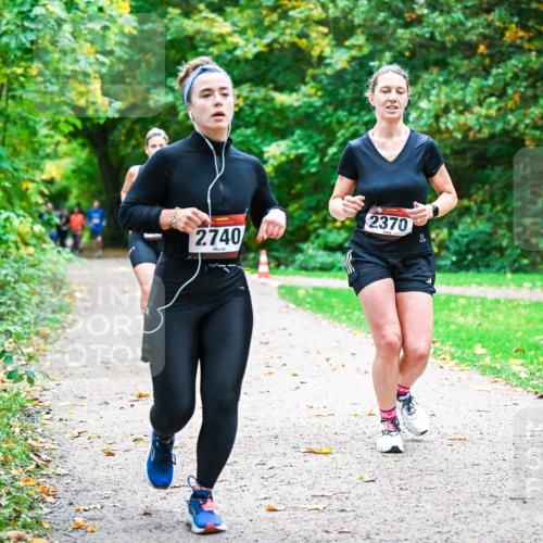12.10.2025 - Bramfelder Halbmarathon 2025 Dr. Thomas Lammeyer http://msf.ph/oto/9349284 12.10.2025 10:30:12 Laufen 2740, 2370 meine-sportfotos.de
