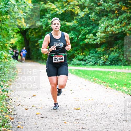 12.10.2025 - Bramfelder Halbmarathon 2025 Dr. Thomas Lammeyer http://msf.ph/oto/9349294 12.10.2025 10:30:13 Laufen 2944 meine-sportfotos.de