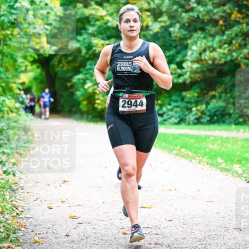 12.10.2025 - Bramfelder Halbmarathon 2025 Dr. Thomas Lammeyer http://msf.ph/oto/9349298 12.10.2025 10:30:14 Laufen 2944 meine-sportfotos.de