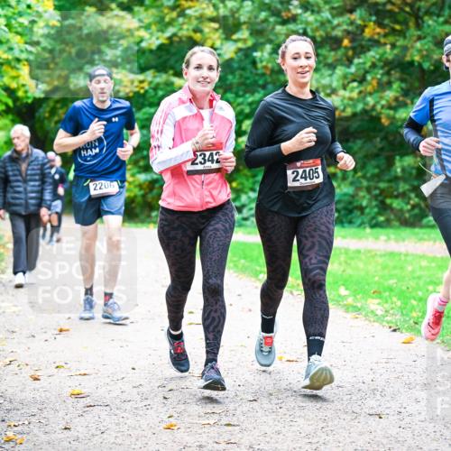 12.10.2025 - Bramfelder Halbmarathon 2025 Dr. Thomas Lammeyer http://msf.ph/oto/9349435 12.10.2025 10:30:47 Laufen 2206, 2342, 2405 meine-sportfotos.de