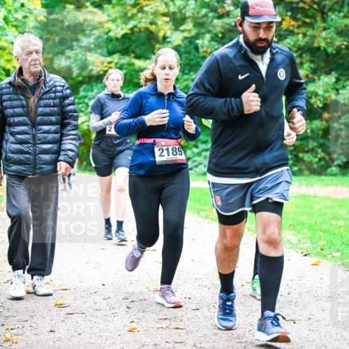 12.10.2025 - Bramfelder Halbmarathon 2025 Dr. Thomas Lammeyer http://msf.ph/oto/9349465 12.10.2025 10:30:54 Laufen 2189 meine-sportfotos.de