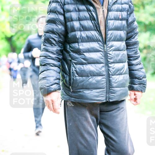 12.10.2025 - Bramfelder Halbmarathon 2025 Dr. Thomas Lammeyer http://msf.ph/oto/9349485 12.10.2025 10:30:59 Laufen  meine-sportfotos.de