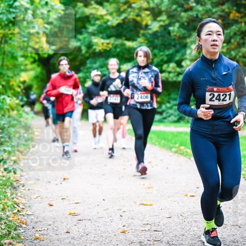 12.10.2025 - Bramfelder Halbmarathon 2025 Dr. Thomas Lammeyer http://msf.ph/oto/9349524 12.10.2025 10:31:06 Laufen 2743, 2406, 2421, 2343 meine-sportfotos.de