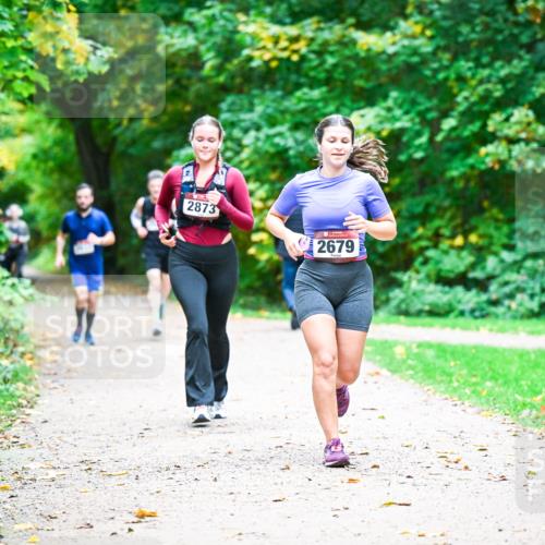 12.10.2025 - Bramfelder Halbmarathon 2025 Dr. Thomas Lammeyer http://msf.ph/oto/9349670 12.10.2025 10:31:37 Laufen 2873, 2679, 29 meine-sportfotos.de