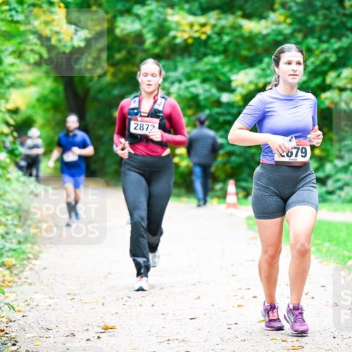 12.10.2025 - Bramfelder Halbmarathon 2025 Dr. Thomas Lammeyer http://msf.ph/oto/9349677 12.10.2025 10:31:38 Laufen 2872, 879 meine-sportfotos.de
