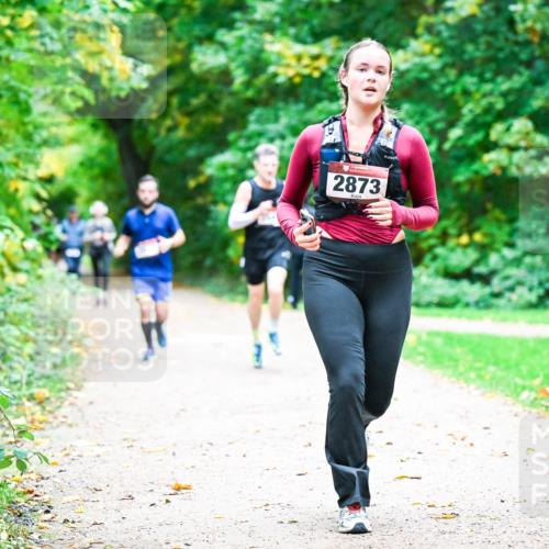 12.10.2025 - Bramfelder Halbmarathon 2025 Dr. Thomas Lammeyer http://msf.ph/oto/9349685 12.10.2025 10:31:39 Laufen 2873 meine-sportfotos.de