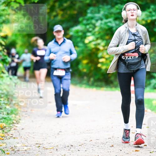 12.10.2025 - Bramfelder Halbmarathon 2025 Dr. Thomas Lammeyer http://msf.ph/oto/9349743 12.10.2025 10:31:50 Laufen  meine-sportfotos.de