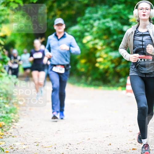 12.10.2025 - Bramfelder Halbmarathon 2025 Dr. Thomas Lammeyer http://msf.ph/oto/9349747 12.10.2025 10:31:51 Laufen  meine-sportfotos.de