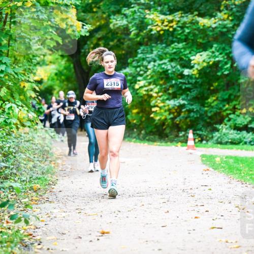 12.10.2025 - Bramfelder Halbmarathon 2025 Dr. Thomas Lammeyer http://msf.ph/oto/9349768 12.10.2025 10:31:56 Laufen 295, 2315, 22 meine-sportfotos.de