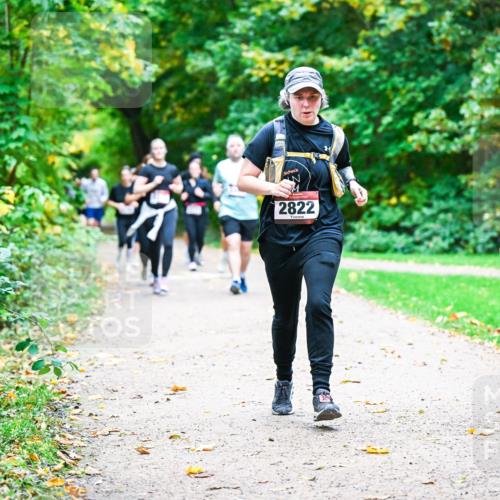 12.10.2025 - Bramfelder Halbmarathon 2025 Dr. Thomas Lammeyer http://msf.ph/oto/9349814 12.10.2025 10:32:04 Laufen 2822 meine-sportfotos.de