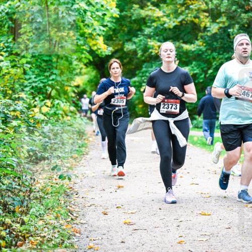12.10.2025 - Bramfelder Halbmarathon 2025 Dr. Thomas Lammeyer http://msf.ph/oto/9349845 12.10.2025 10:32:09 Laufen 2305, 2373, 8134, 2020, 467 meine-sportfotos.de