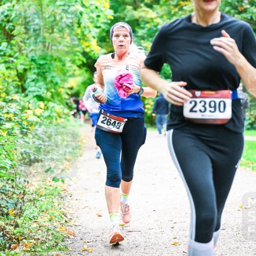 12.10.2025 - Bramfelder Halbmarathon 2025 Dr. Thomas Lammeyer http://msf.ph/oto/9349869 12.10.2025 10:32:14 Laufen 2648, 2390 meine-sportfotos.de