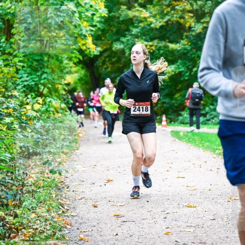 12.10.2025 - Bramfelder Halbmarathon 2025 Dr. Thomas Lammeyer http://msf.ph/oto/9349900 12.10.2025 10:32:18 Laufen 2418, 2789 meine-sportfotos.de
