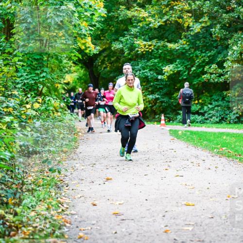 12.10.2025 - Bramfelder Halbmarathon 2025 Dr. Thomas Lammeyer http://msf.ph/oto/9349919 12.10.2025 10:32:21 Laufen  meine-sportfotos.de