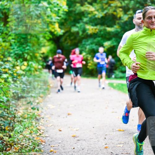 12.10.2025 - Bramfelder Halbmarathon 2025 Dr. Thomas Lammeyer http://msf.ph/oto/9349942 12.10.2025 10:32:25 Laufen 1707 meine-sportfotos.de