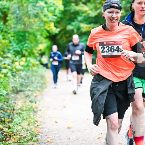 12.10.2025 - Bramfelder Halbmarathon 2025 Dr. Thomas Lammeyer http://msf.ph/oto/9349990 12.10.2025 10:32:32 Laufen 34, 2364, 4 meine-sportfotos.de