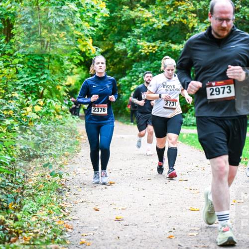 12.10.2025 - Bramfelder Halbmarathon 2025 Dr. Thomas Lammeyer http://msf.ph/oto/9350011 12.10.2025 10:32:35 Laufen 2376, 2731, 2973 meine-sportfotos.de