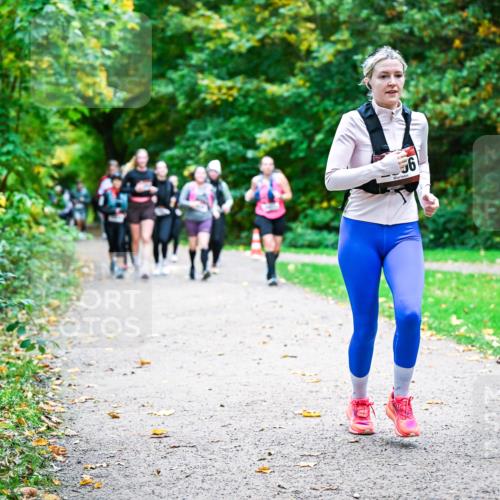 12.10.2025 - Bramfelder Halbmarathon 2025 Dr. Thomas Lammeyer http://msf.ph/oto/9350135 12.10.2025 10:33:01 Laufen 56 meine-sportfotos.de