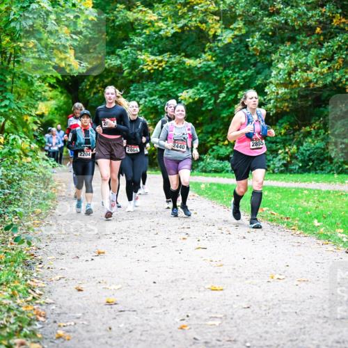 12.10.2025 - Bramfelder Halbmarathon 2025 Dr. Thomas Lammeyer http://msf.ph/oto/9350147 12.10.2025 10:33:04 Laufen 2804 meine-sportfotos.de