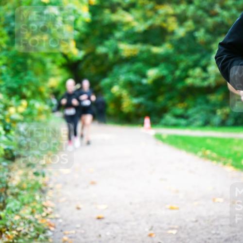 12.10.2025 - Bramfelder Halbmarathon 2025 Dr. Thomas Lammeyer http://msf.ph/oto/9350239 12.10.2025 10:33:21 Laufen  meine-sportfotos.de