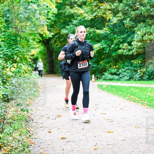 12.10.2025 - Bramfelder Halbmarathon 2025 Dr. Thomas Lammeyer http://msf.ph/oto/9350254 12.10.2025 10:33:25 Laufen 2702, 2 meine-sportfotos.de