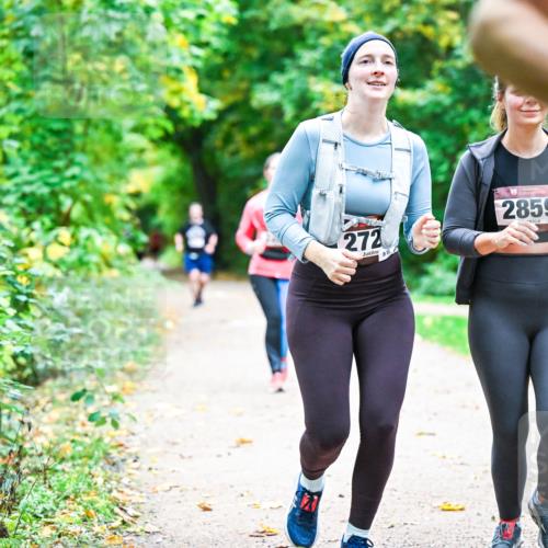 12.10.2025 - Bramfelder Halbmarathon 2025 Dr. Thomas Lammeyer http://msf.ph/oto/9350384 12.10.2025 10:33:59 Laufen 272, 30, 2859 meine-sportfotos.de