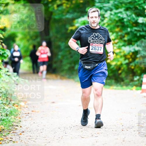 12.10.2025 - Bramfelder Halbmarathon 2025 Dr. Thomas Lammeyer http://msf.ph/oto/9350422 12.10.2025 10:34:05 Laufen 2637 meine-sportfotos.de
