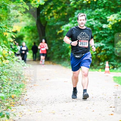12.10.2025 - Bramfelder Halbmarathon 2025 Dr. Thomas Lammeyer http://msf.ph/oto/9350427 12.10.2025 10:34:06 Laufen 2637 meine-sportfotos.de
